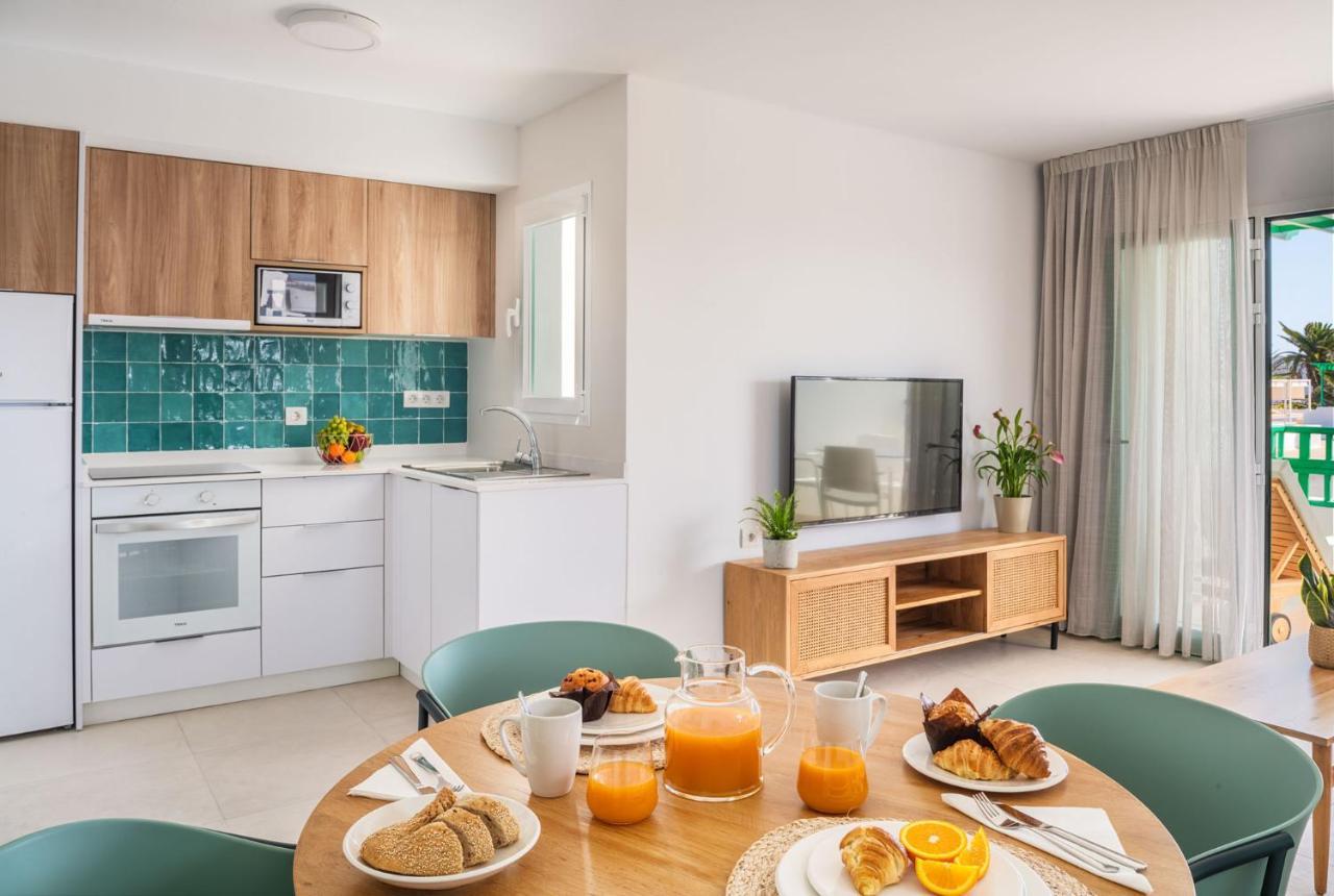 Nazaret Apartments Costa Teguise Exteriör bild
