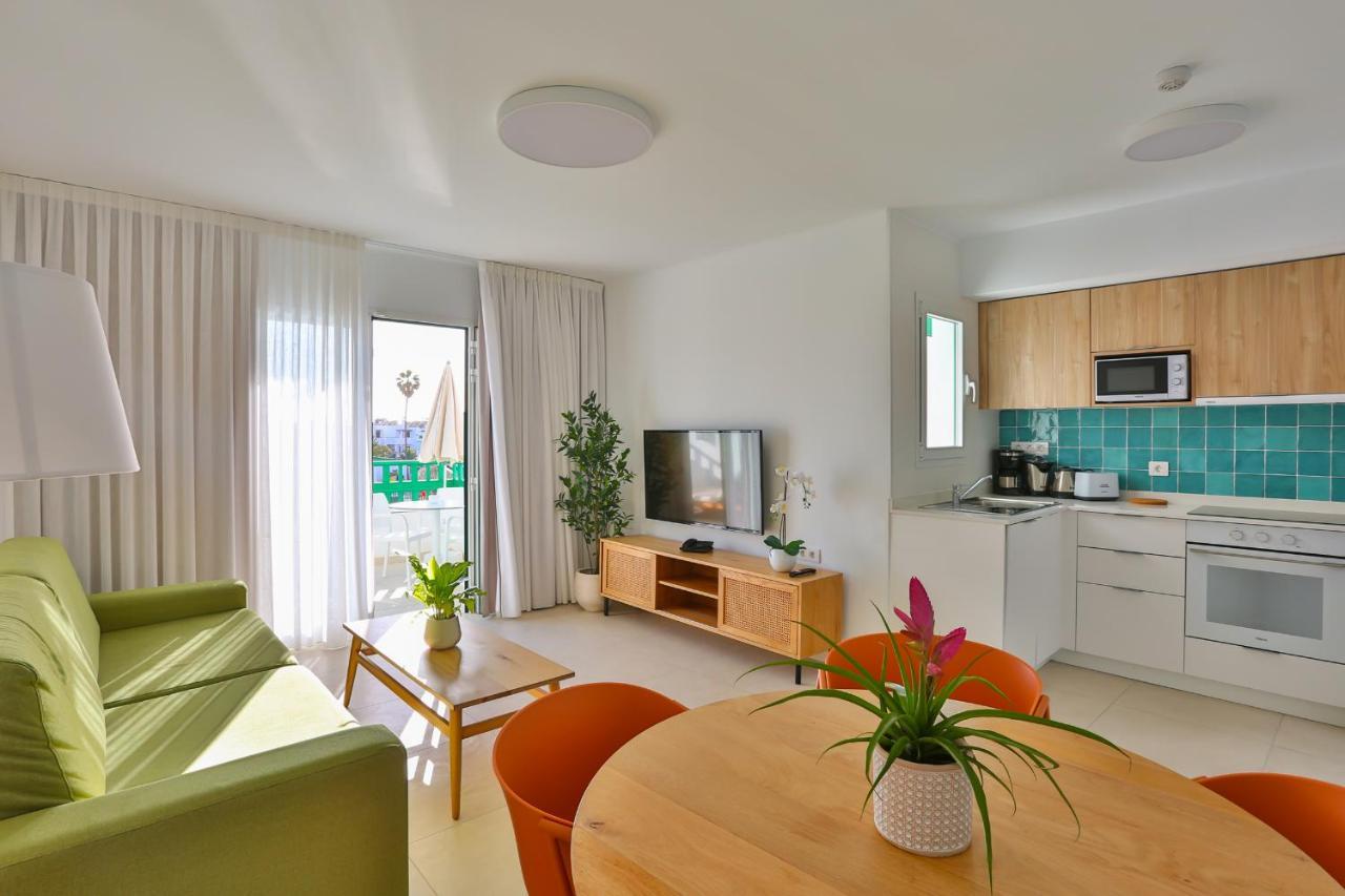 Nazaret Apartments Costa Teguise Exteriör bild