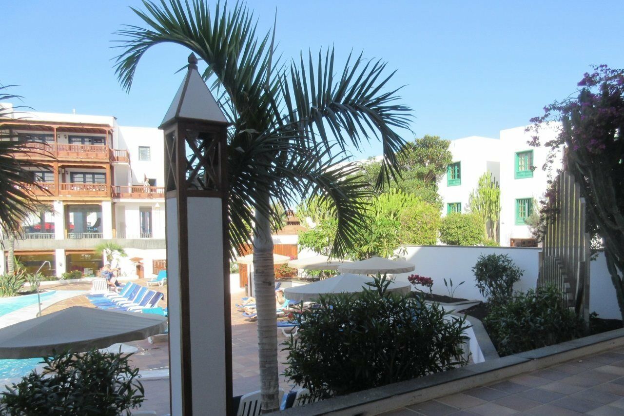 Nazaret Apartments Costa Teguise Exteriör bild